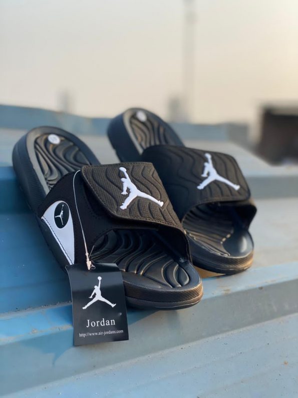 Jordan 999 1 3 1 7a Quality Replicas are the first copy products such as copycats shoes, watches, clothing, bags, and electronics.