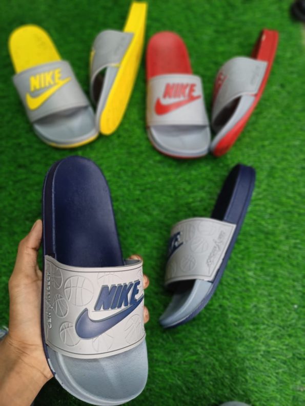 Nike 499 4 3 1 7a Quality Replicas are the first copy products such as copycats shoes, watches, clothing, bags, and electronics.