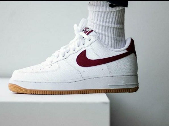 Nike - Image 2