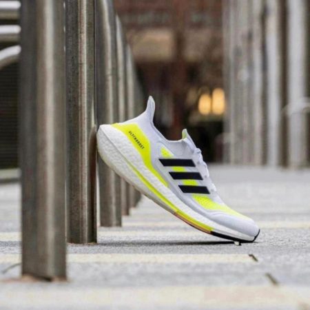 ADIDAS ULTRABOOST 21