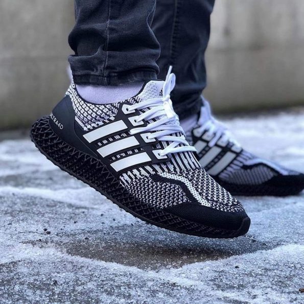ADIDAS ULTRABOOST 4D