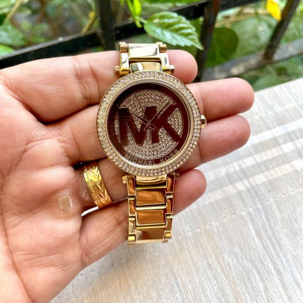 MICHAEL KORS BRADSHAW 2899 3 7a Quality Replicas are the first copy products such as copycats shoes, watches, clothing, bags, and electronics.