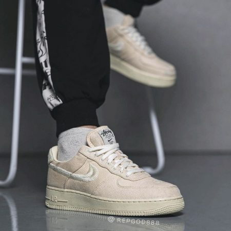 NIKE AIRFORCE 1 STUSSY