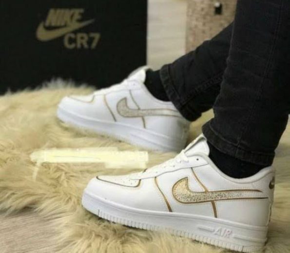 NIKE AIRFORCE 1 CR7