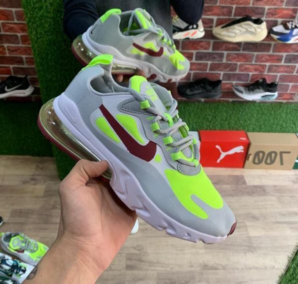 NIKE AIRMAX 270 REACT