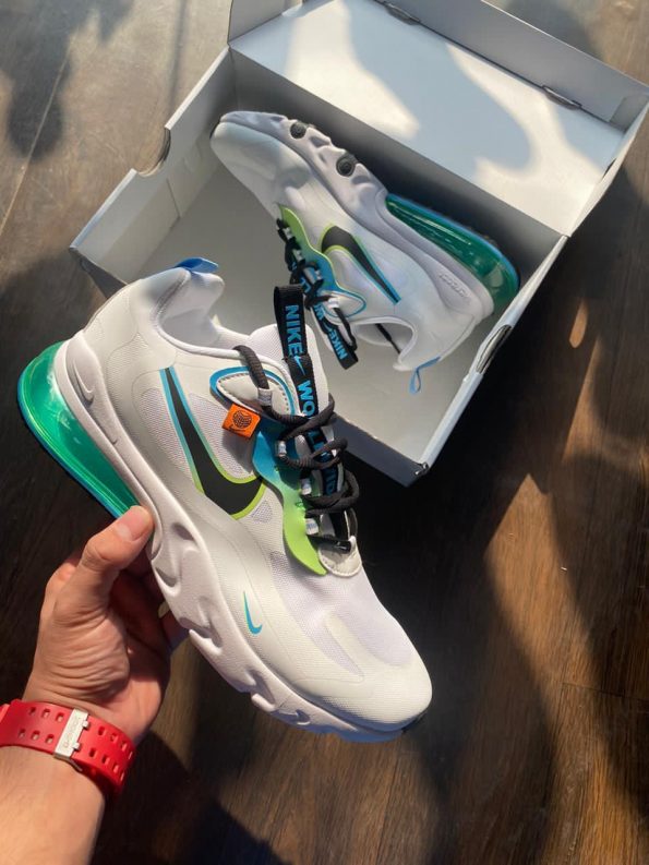 NIKE AIRMAX  270 REACT WORLDWIDE