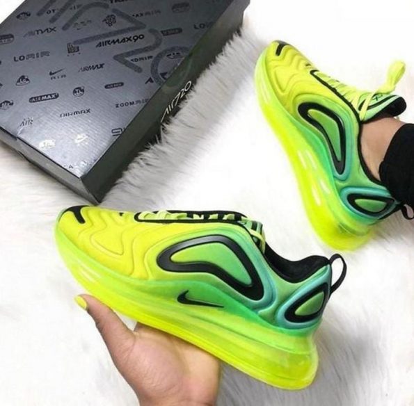 NIKE AIRMAX 720