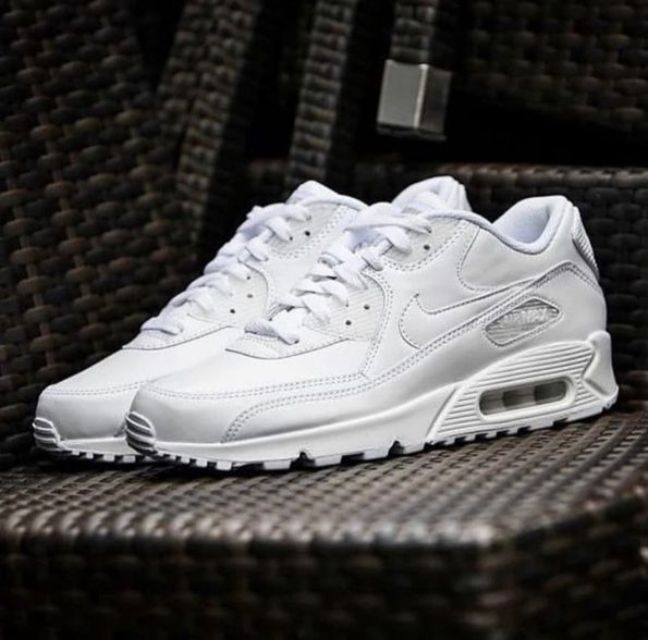 NIKE AIRMAX 90
