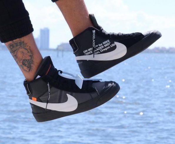 NIKE BLAZER OFF WHITE