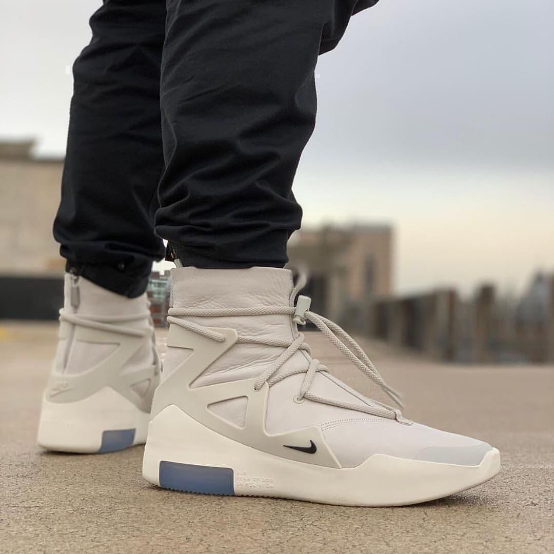 Orders Nike fear of god