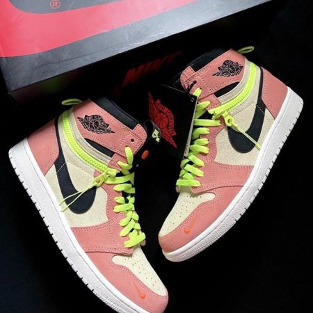 NIKE JORDAN RETRO 1 CHAIN SWITCH