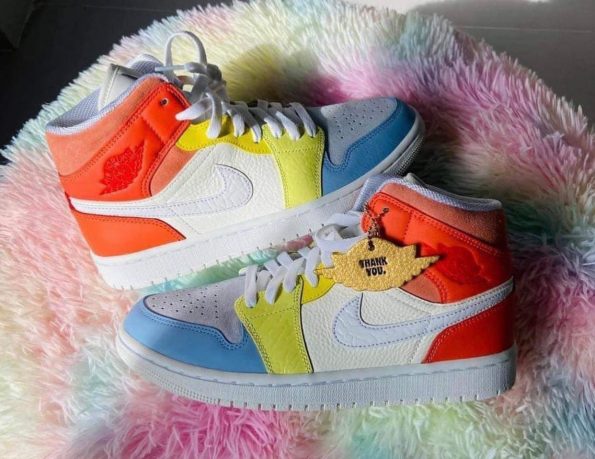 NIKE JORDAN RETRO 1 FIRST COACH - Image 2