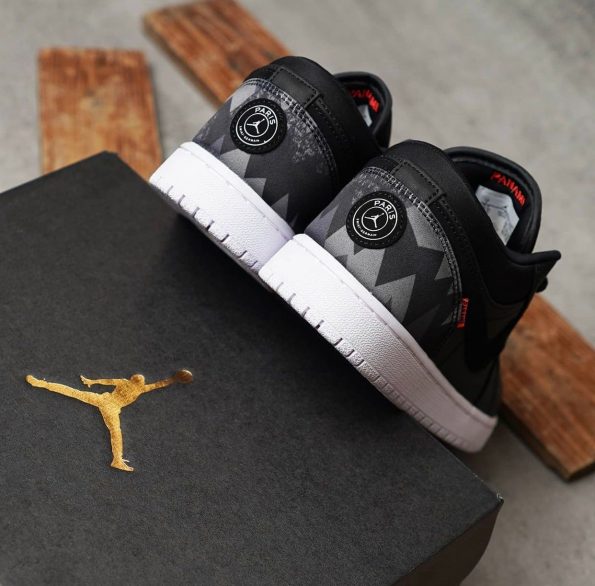 NIKE JORDAN RETRO 1 LOW - Image 2