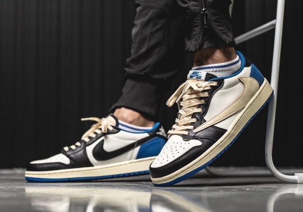 NIKE JORDAN RETRO 1 LOW CACTUS