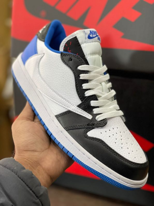 NIKE JORDAN RETRO 1 LOW CACTUS - Image 4