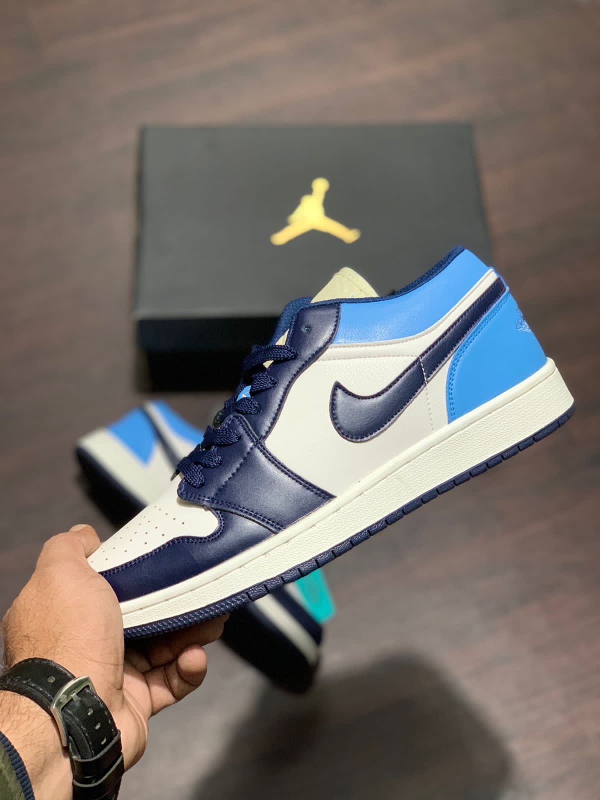 jordan retro 1 navy blue