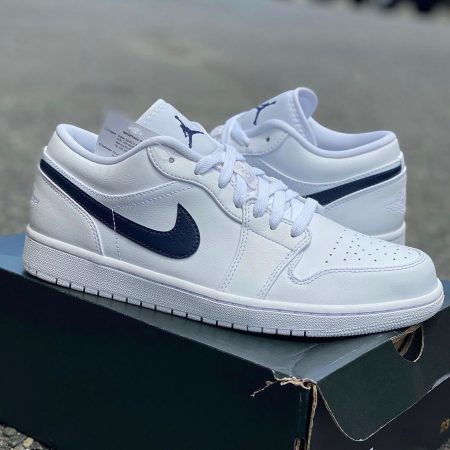 NIKE JORDAN RETRO 1 LOW WHITE OBSIDIAN