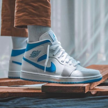 NIKE JORDAN RETRO 1 MID UNC
