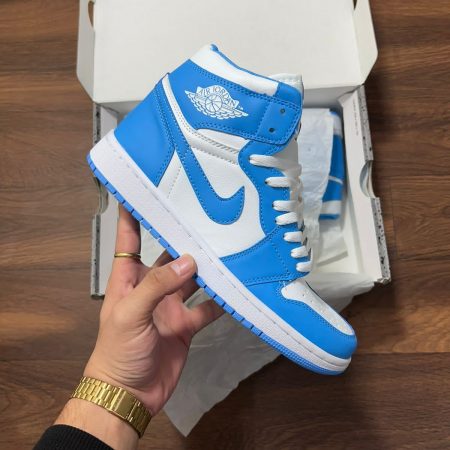 NIKE JORDAN RETRO 1 UNC MOON
