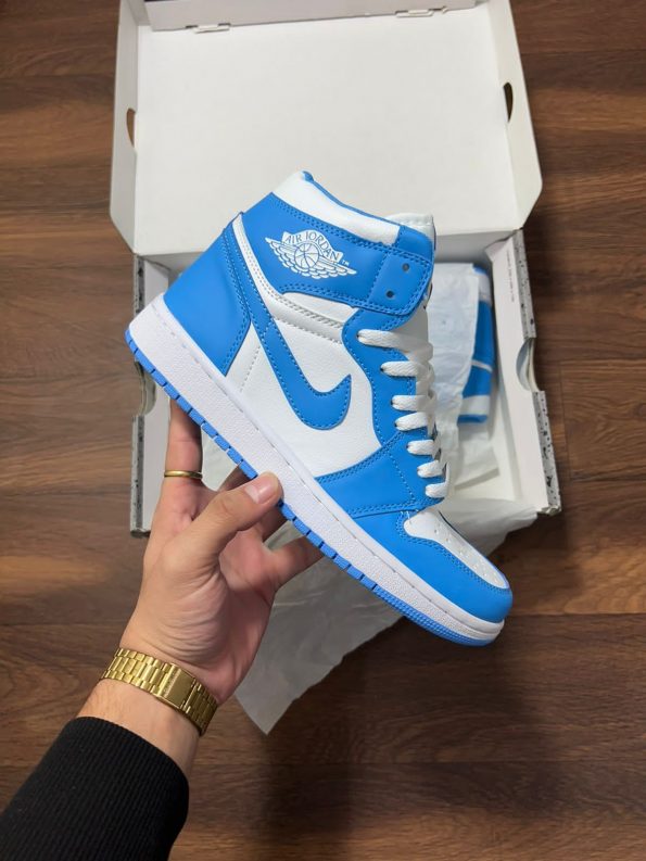 NIKE JORDAN RETRO 1 UNC MOON