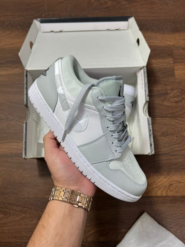 NIKE JORDAN RETRO 1 WHITE CAMO