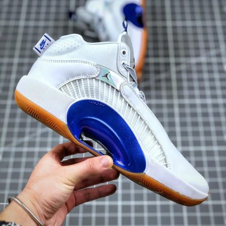 NIKE JORDAN RETRO 35