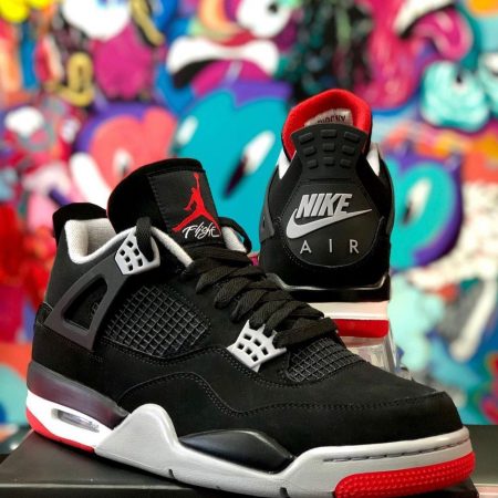 NIKE JORDAN RETRO 4 BRED
