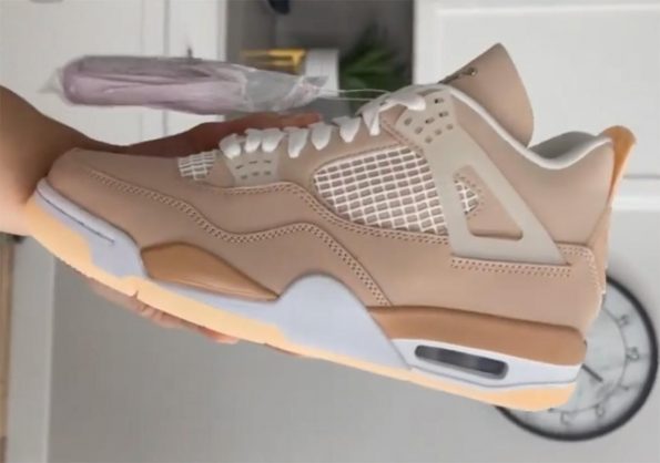 NIKE JORDAN RETRO 4 SHIMMER - Image 2