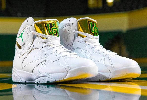 NIKE JORDAN RETRO 7 OREGON DUCKS