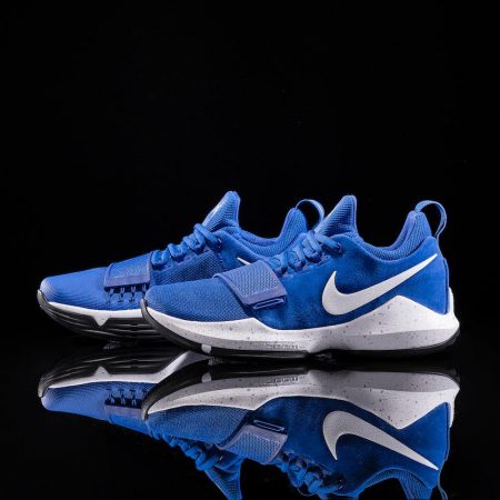 NIKE LEBRON PG1