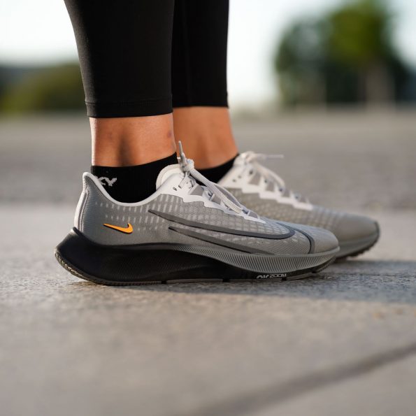 NIKE PEGASUS 37 - Image 2