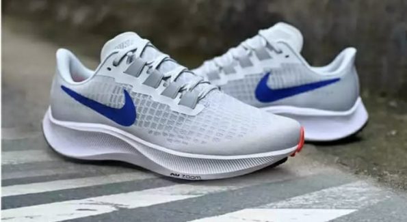 NIKE PEGASUS - Image 2