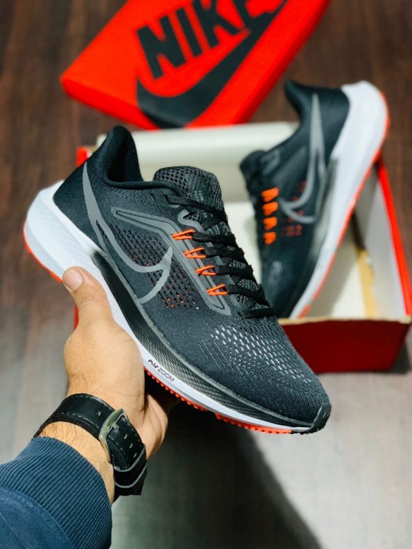 NIKE ZOOM PEGASUS 39