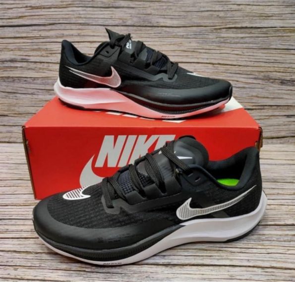 NIKE ZZOOM RIVAL FLY 3 - Image 4
