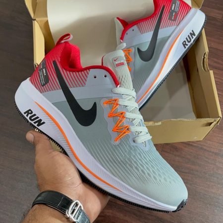 NIKE ZOOM RUN 2