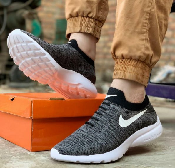 Nike - Image 4