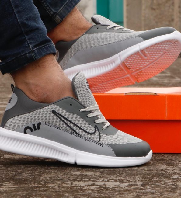 Nike Air 270 - Image 2