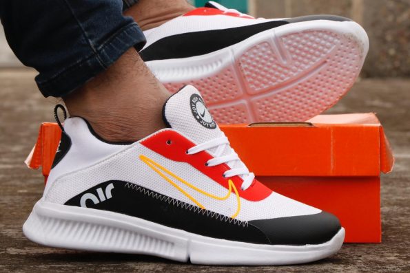 Nike Air 270 - Image 3