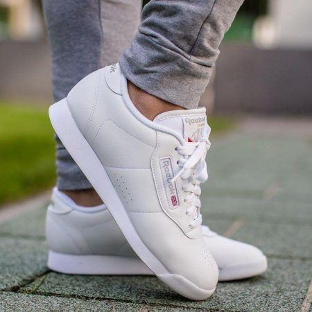 REEBOK CLASSIC