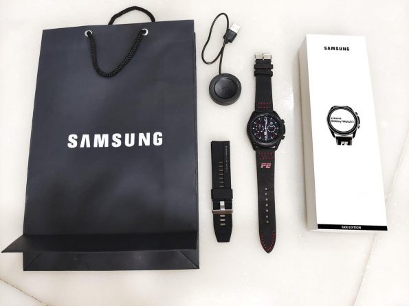 SAMSUNG GALAXYWATCH 3FE 2021 2999 3 7a Quality Replicas are the first copy products such as copycats shoes, watches, clothing, bags, and electronics.