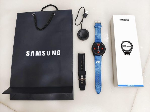 SAMSUNG GALAXYWATCH 3FE 2021 2999 4 7a Quality Replicas are the first copy products such as copycats shoes, watches, clothing, bags, and electronics.