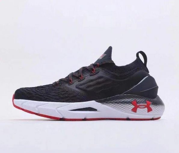 UNDERARMOUR PHANTOM 2