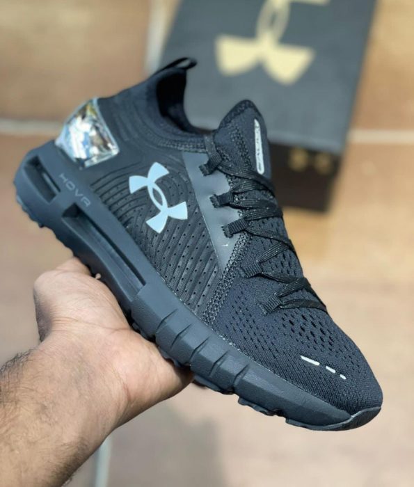 UNDERARMOUR PHANTOM SE