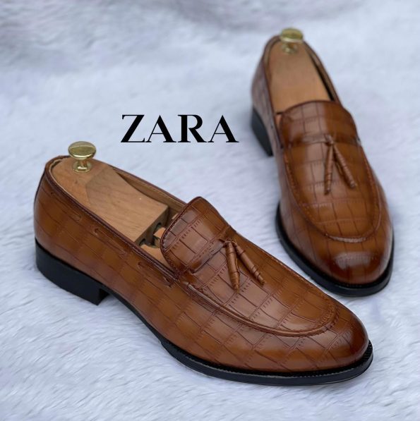 ZARA CROCO TASSEL MOCCASINS