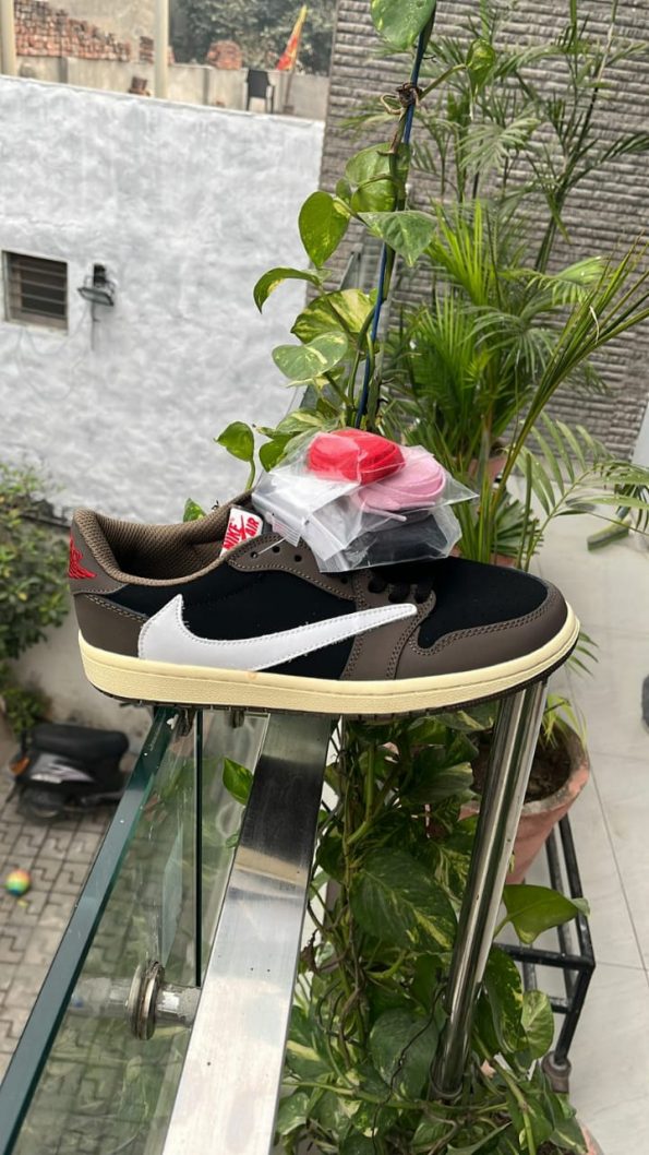 Air Jordan low ankle jack cactus 2 7a Quality Replicas are the first copy products such as copycats shoes, watches, clothing, bags, and electronics.