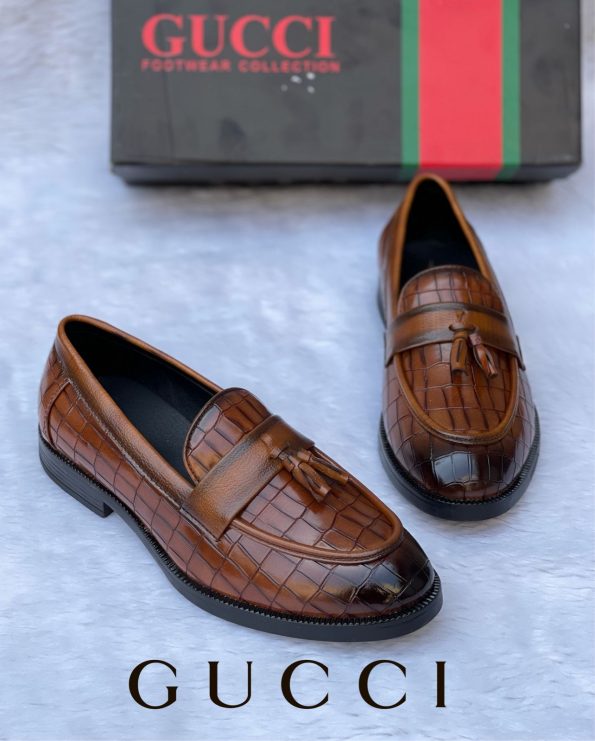 GUCCI CROCO TASSEL MOCASSINS - Image 2