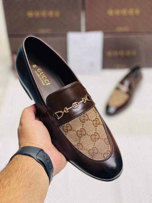 GUCCI LOAFERS LEATHER 2 7a Quality Replicas are the first copy products such as copycats shoes, watches, clothing, bags, and electronics.