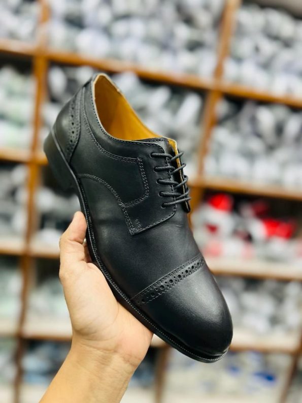 JOHNSON AND MURPHY ORIGNAL LOAFERS 10A