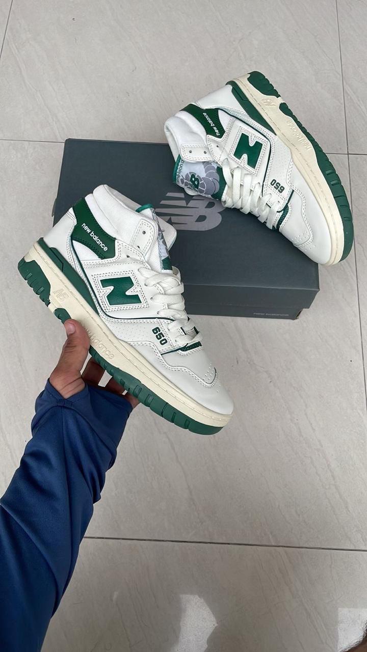 NEW BALANCE 650 - 7a Quality Replicas are the first copy products such as  copycats shoes, watches, clothing, bags, and electronics.