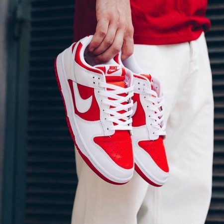 NIKE SB DUNK CHAMPIONSHIP RED
